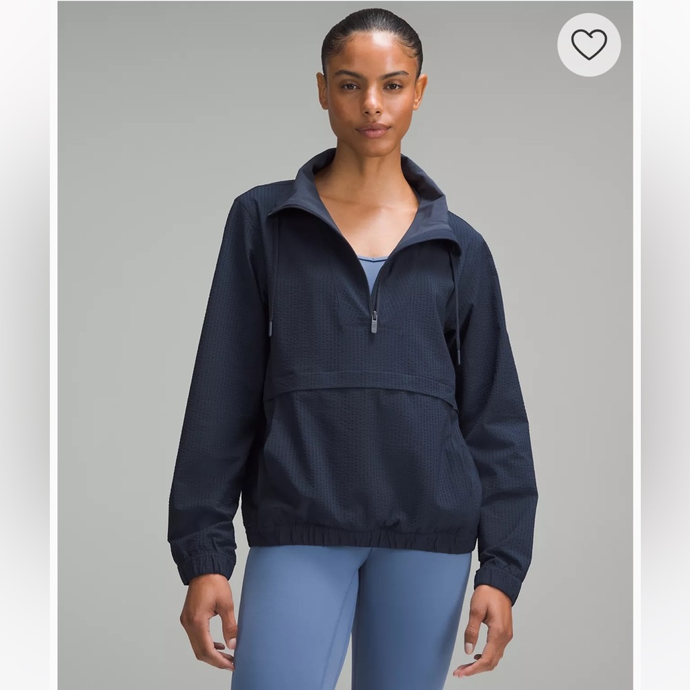 NWT Lululemon Pack Light pullover